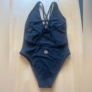 Olra black bodysuit preloved in great condition, XL